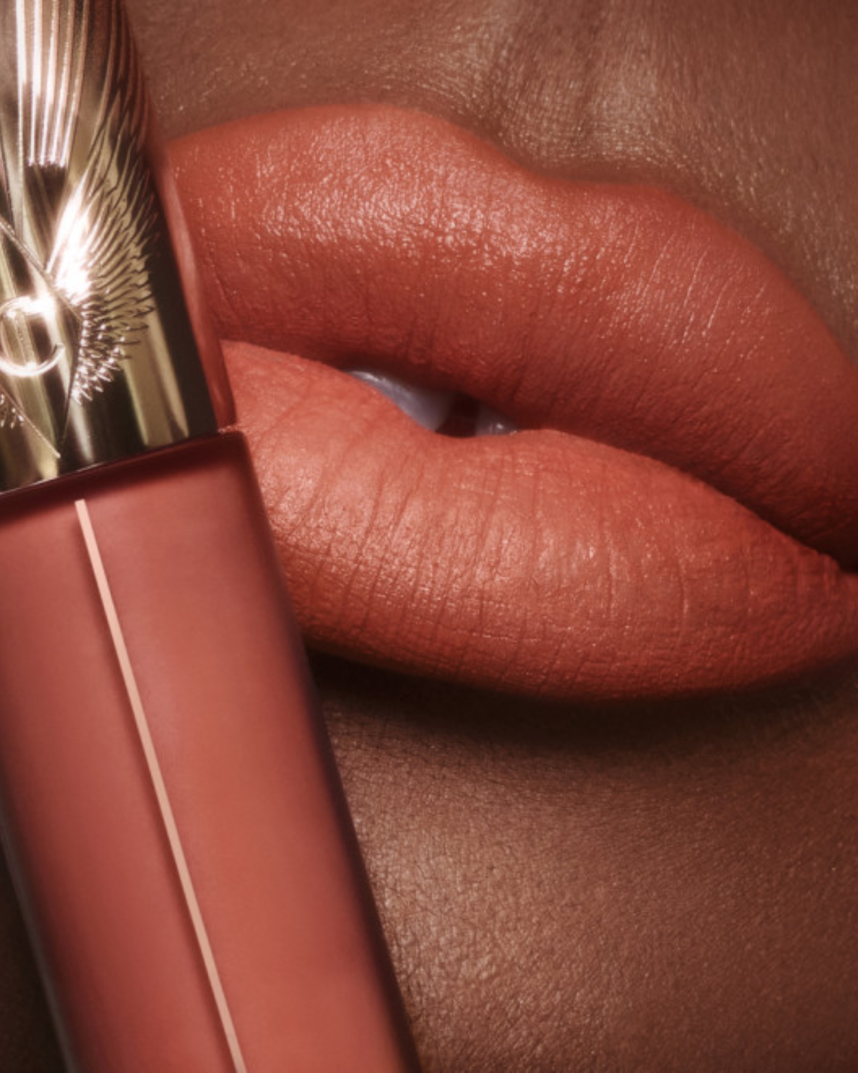 Charlotte Tilbury Airbrush Flawless Lip Blur [Code: Honey Blur (Size: 6.8ml)]