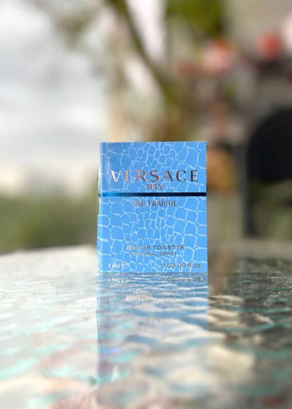 Versace Eau Fraîche EDT 1ml Spray Vial
