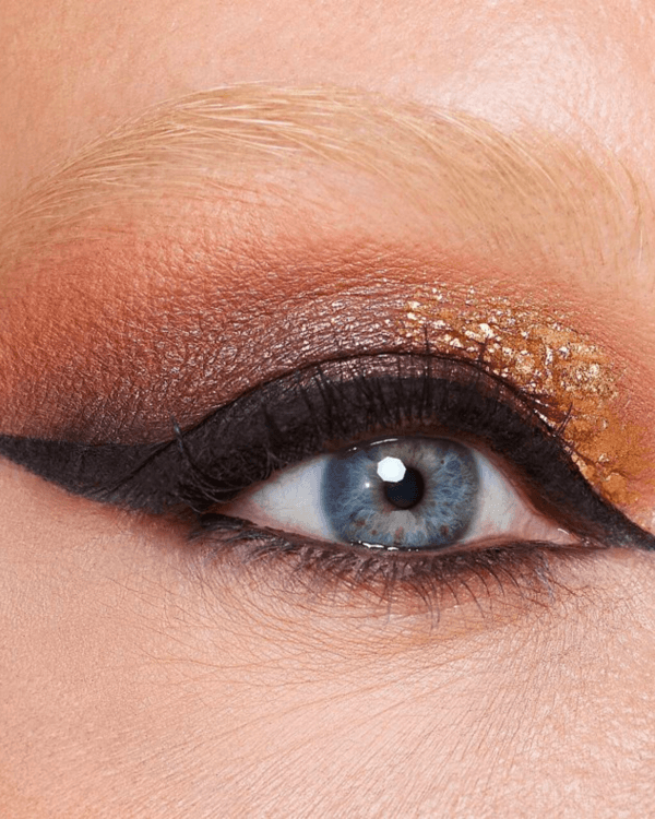 HUDA BEAUTY Empowered Eyeshadow Palette